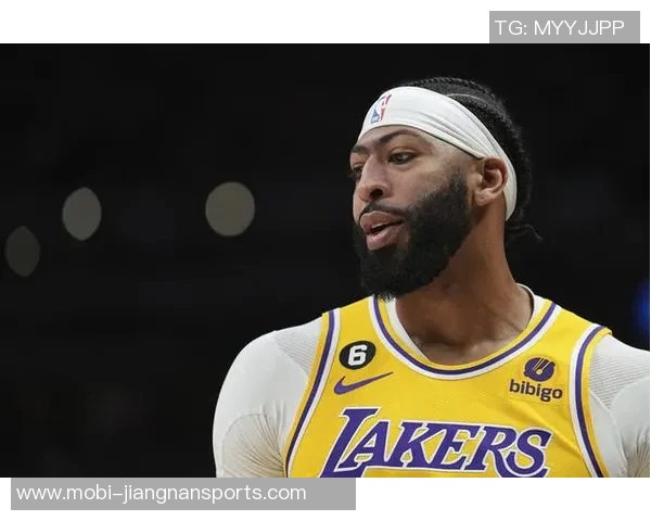 球哥反思湖人追逐浓眉的决策夺冠成就是否掩盖了遗憾 球哥反思湖人追逐浓眉的决策夺冠成就是否掩盖了遗憾